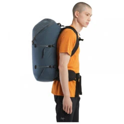Arc'teryx Konseal 40 - Climbing Backpack -Outdoor Equipment Shop arcteryx konseal 40 climbing backpack detail 8
