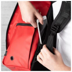 Chrome Volcan 26L - Daypack 15 Chrome Volcan 26L - Daypack -Outdoor Equipment Shop chrome volcan 26l daypack detail 6