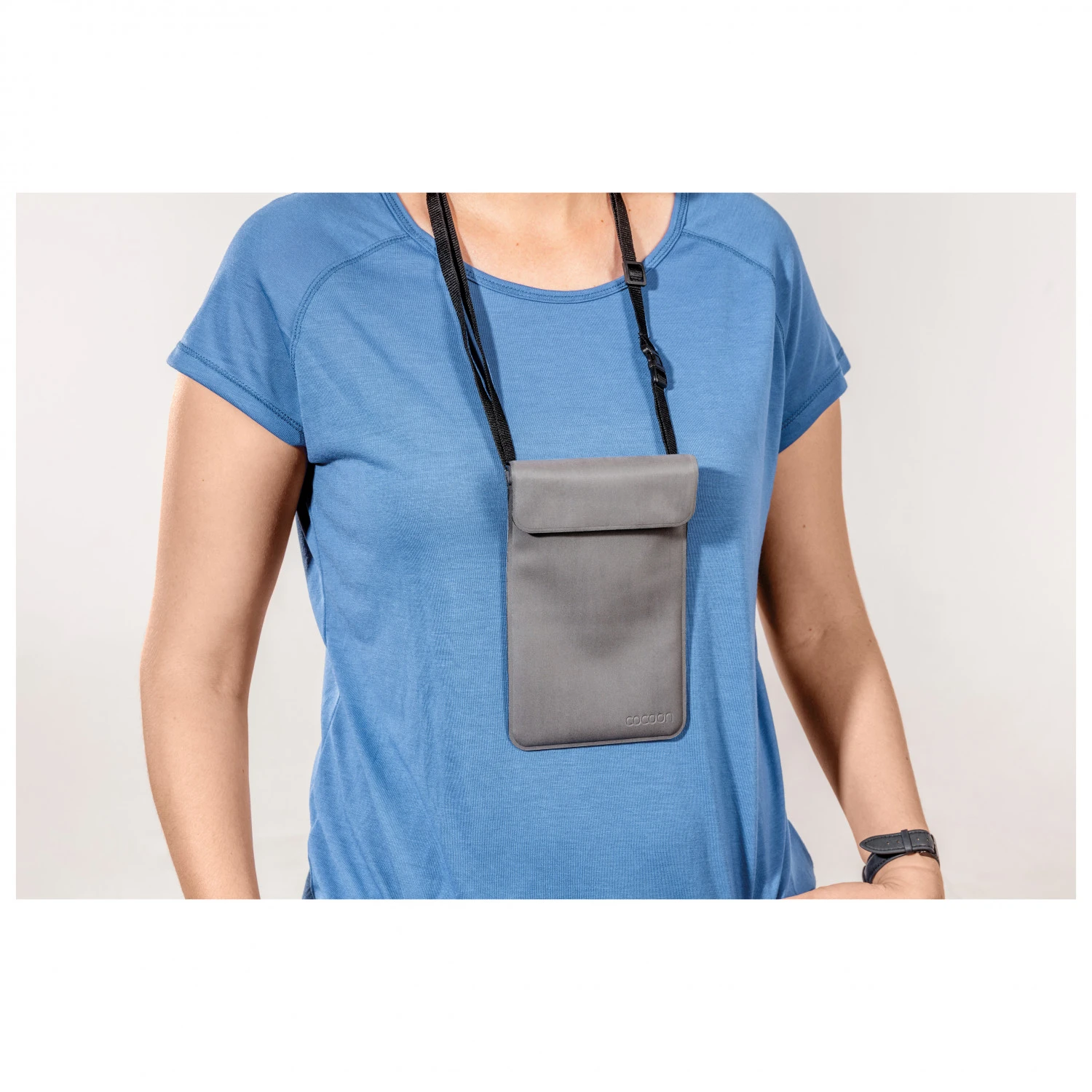 Cocoon Waterproof Neck Wallet - Valuables Pouch 5 Cocoon Waterproof Neck Wallet - Valuables Pouch - Image 3