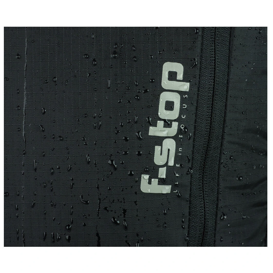 Kashmir UL 30L - Camera Backpack 13 Kashmir UL 30L - Camera Backpack - Image 11