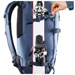 FJÄLLRÄVEN Bergtagen 38 - Mountaineering Backpack 14 FJÄLLRÄVEN Bergtagen 38 - Mountaineering Backpack -Outdoor Equipment Shop fjaellraeven bergtagen 38 mountaineering backpack detail 5