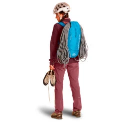 Ortovox Trad Zero 18 - Climbing Backpack -Outdoor Equipment Shop ortovox trad zero 18 climbing backpack detail 3