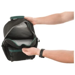 Outwell Cormorant Backpack - Cool Bag -Outdoor Equipment Shop outwell cormorant backpack cool bag detail 4