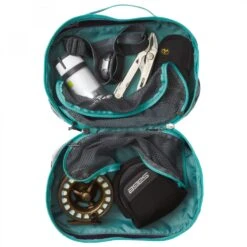 Patagonia Black Hole Cube - Medium - Wash Bag -Outdoor Equipment Shop patagonia black hole cube medium wash bag detail 6