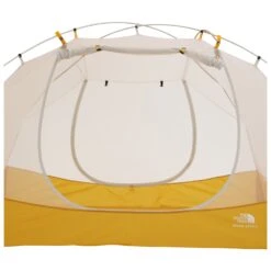 The North Face Evolution 4 - 4-person Tent -Outdoor Equipment Shop the north face evolution 4 4 person tent detail 5