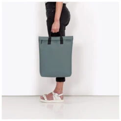 Ucon Acrobatics Lotus Till 12 - Daypack 17 Ucon Acrobatics Lotus Till 12 - Daypack -Outdoor Equipment Shop ucon acrobatics lotus till 12 daypack detail 8