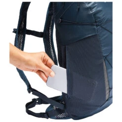 VAUDE Uphill 12 - Cycling Backpack -Outdoor Equipment Shop vaude uphill 12 cycling backpack detail 8